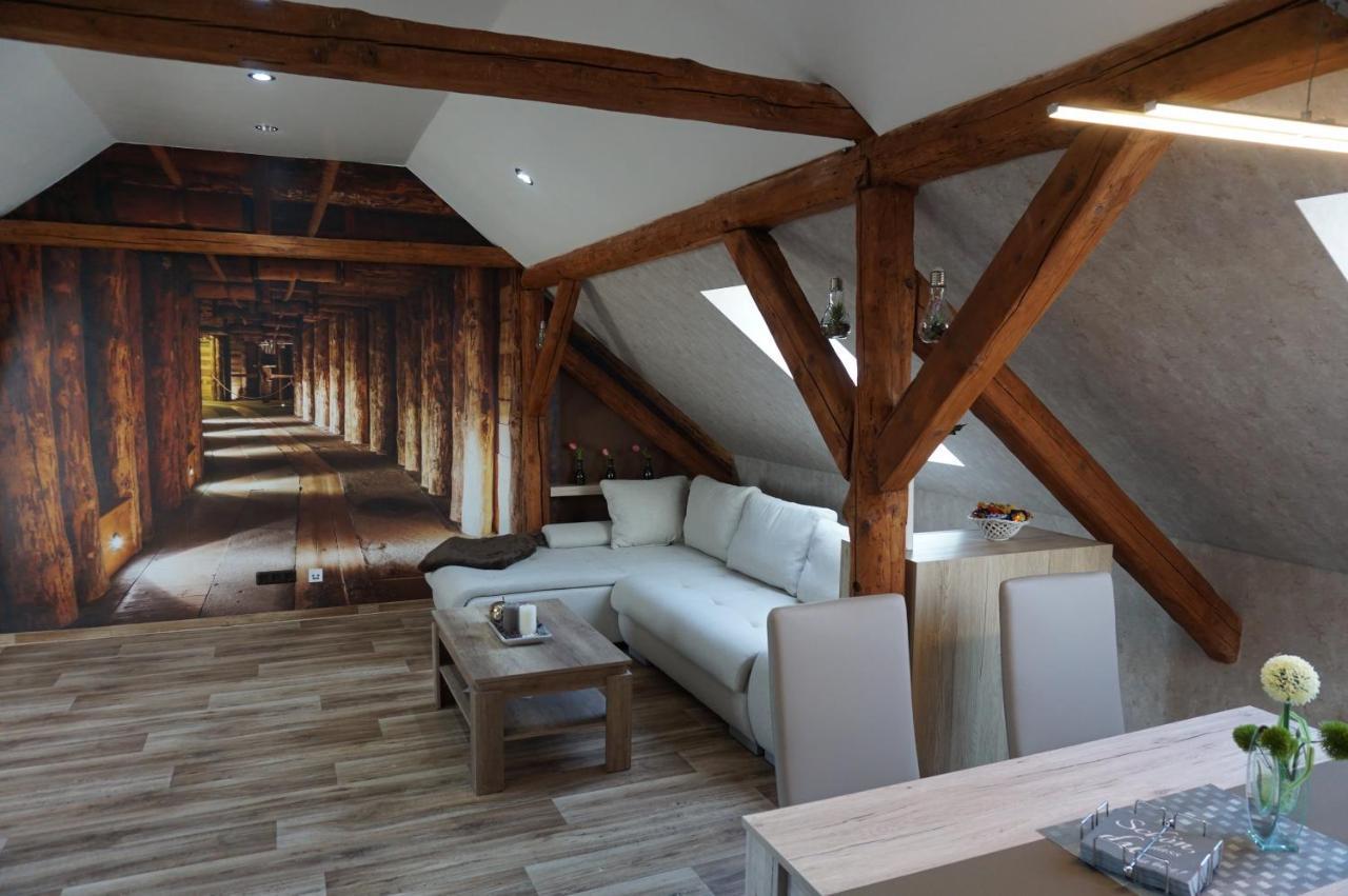 Aussergewoehnliche Dachgeschosswohnung Königslutter am Elm Εξωτερικό φωτογραφία